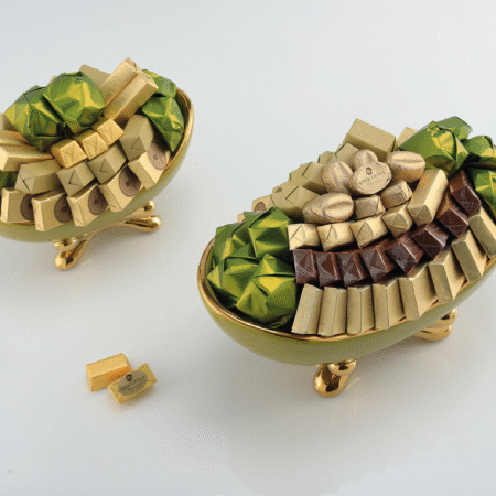 COUPE OVALE SUR PIED DORE VERT OLIVE