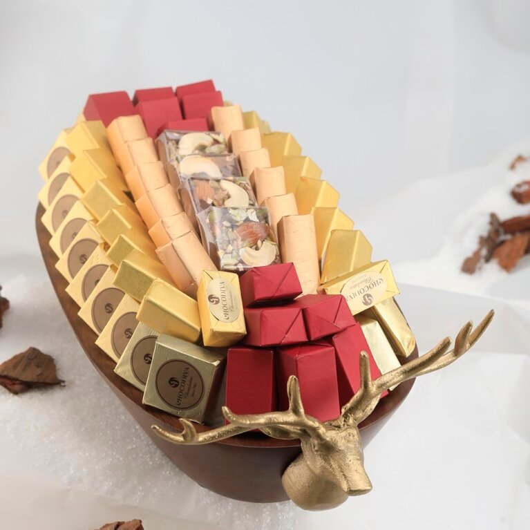 COUPE OVALE EN BOIS NOBLE